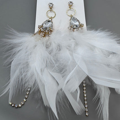 Dreamy White Feather Earrings – Rhinestone Dangles for Boho Queens