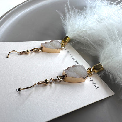 "Feathered Dreams" Druzy Dangle Earrings – Embrace Your Boho Sparkle!