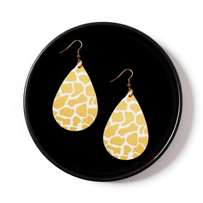 Go Wild with Giraffe Print Teardrop Dangle Earrings – Chic, Fun & Personalizable!