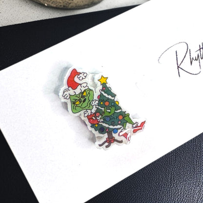 Grinchy Glam: Christmas Stud Earrings!🎄