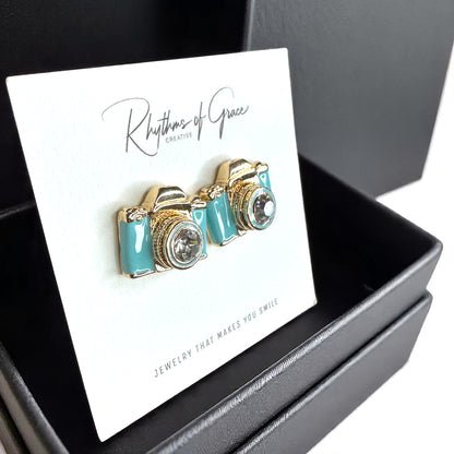 Snap Chic: Dazzling Camera Rhinestone Stud Earrings in White, Pink & Blue!