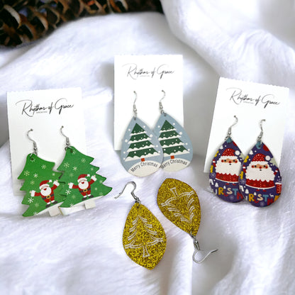 Dazzle in Holiday Spirit with Our Christmas Dangle Earrings! 🎄🎅✨