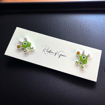 Hop into Style: Whimsical Easter Stud Earrings – Five Adorable Designs!