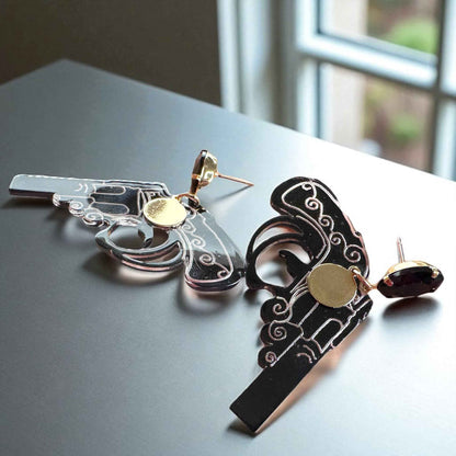 Western Vibes: Handgun Dangle Earrings – Personalized Pistol Style in Black or Peach 🤠