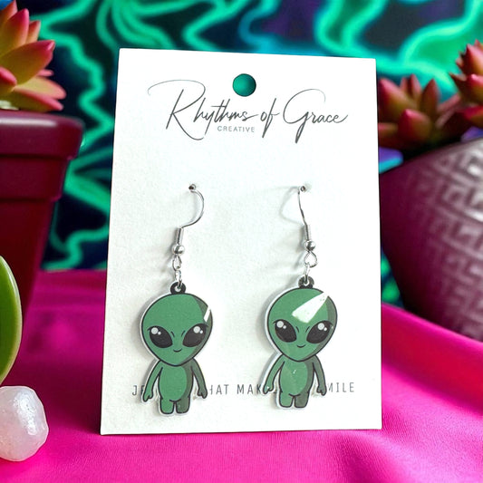 Embrace the Universe with Our Green Alien Earrings! 👽
