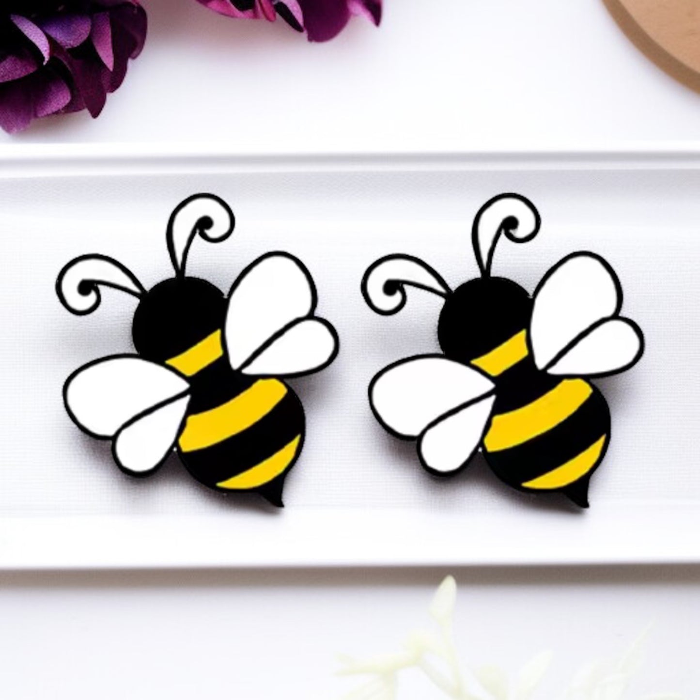 Buzz Into Style with Adorable Bee Stud Earrings! 🐝