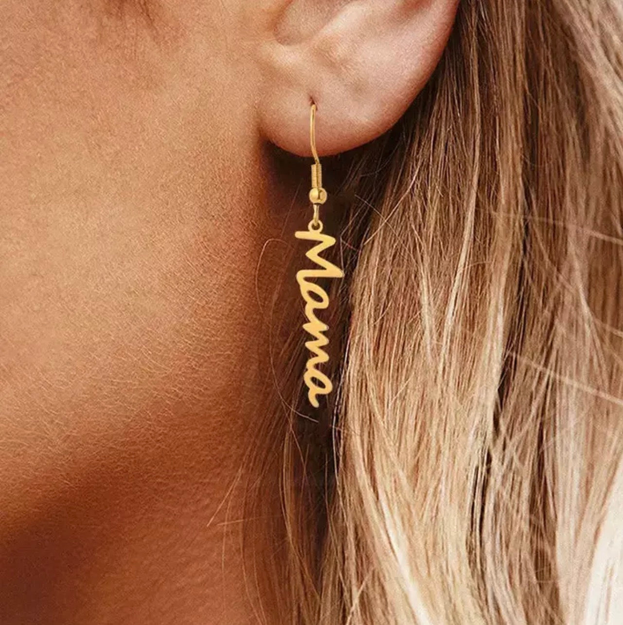 Sparkle as a Mama: Delicate Mama Earrings for Every Celebration!