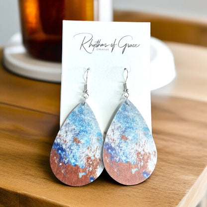 Chic Teardrop Dangle Earrings: Blue, White & Brown Delight