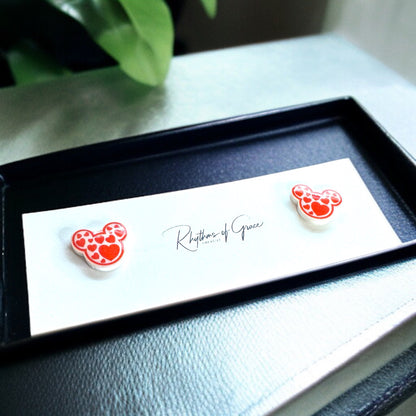 Love in the Air: Whimsical Mickey & Minnie Valentine’s Day Earrings!