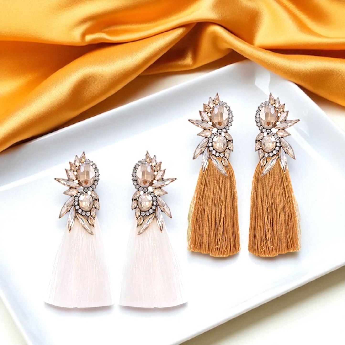 Sparkle & Shine: Dazzling Rhinestone Tassel Earrings in White & Gold!