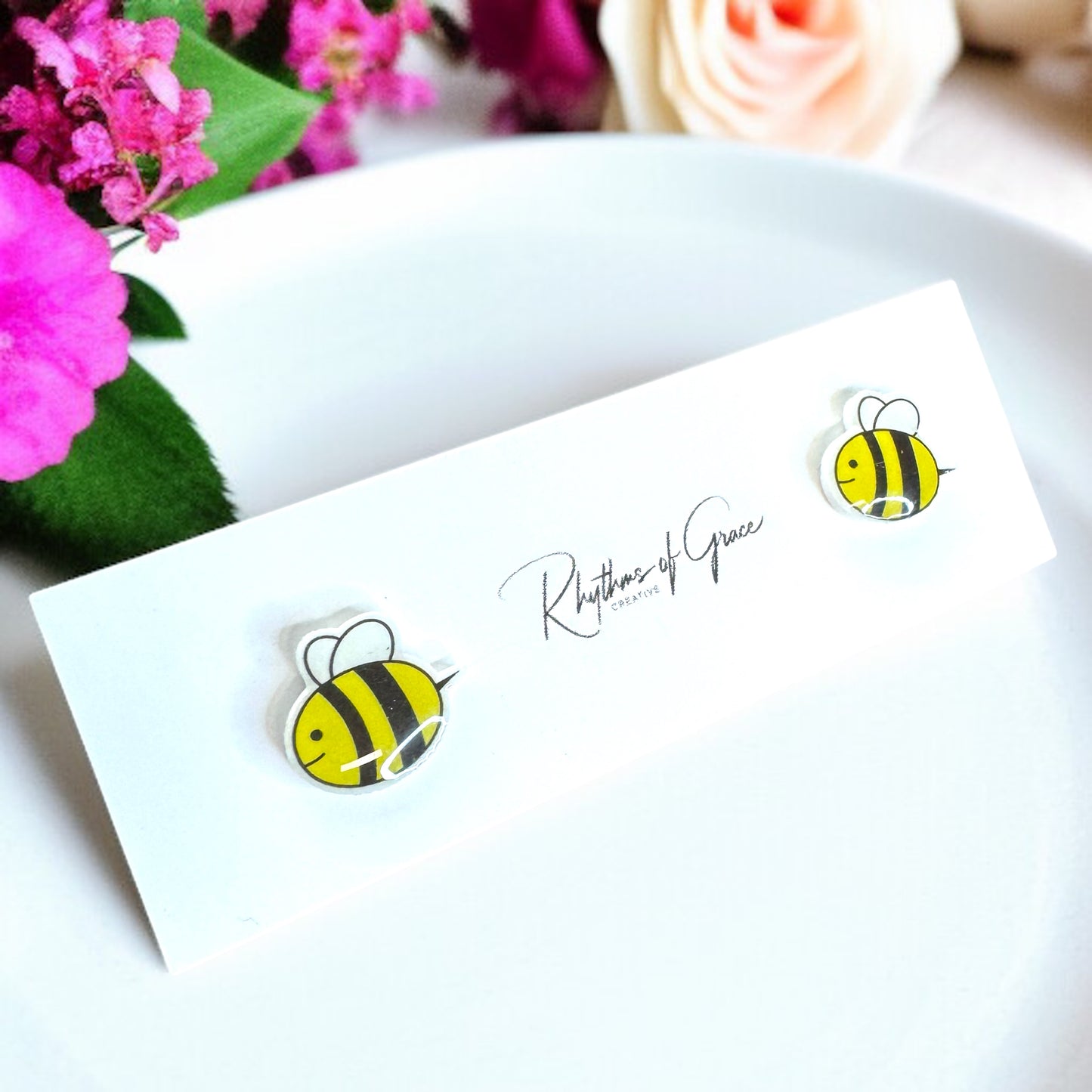 Buzz Into Style with Adorable Bee Stud Earrings! 🐝
