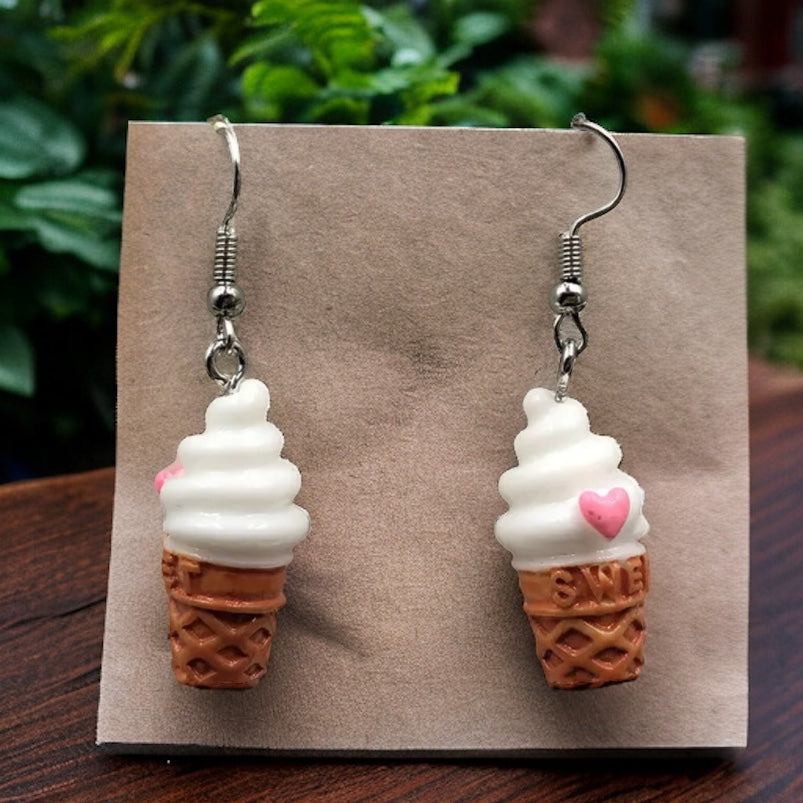 Scoop Up the Fun: Ice Cream Earrings for Sweet Style! 🍦