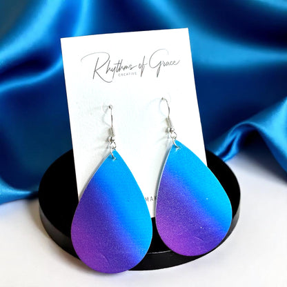 Heartfelt Glam: Blue & Purple Teardrop Dangle Earrings – Personalize Your Style