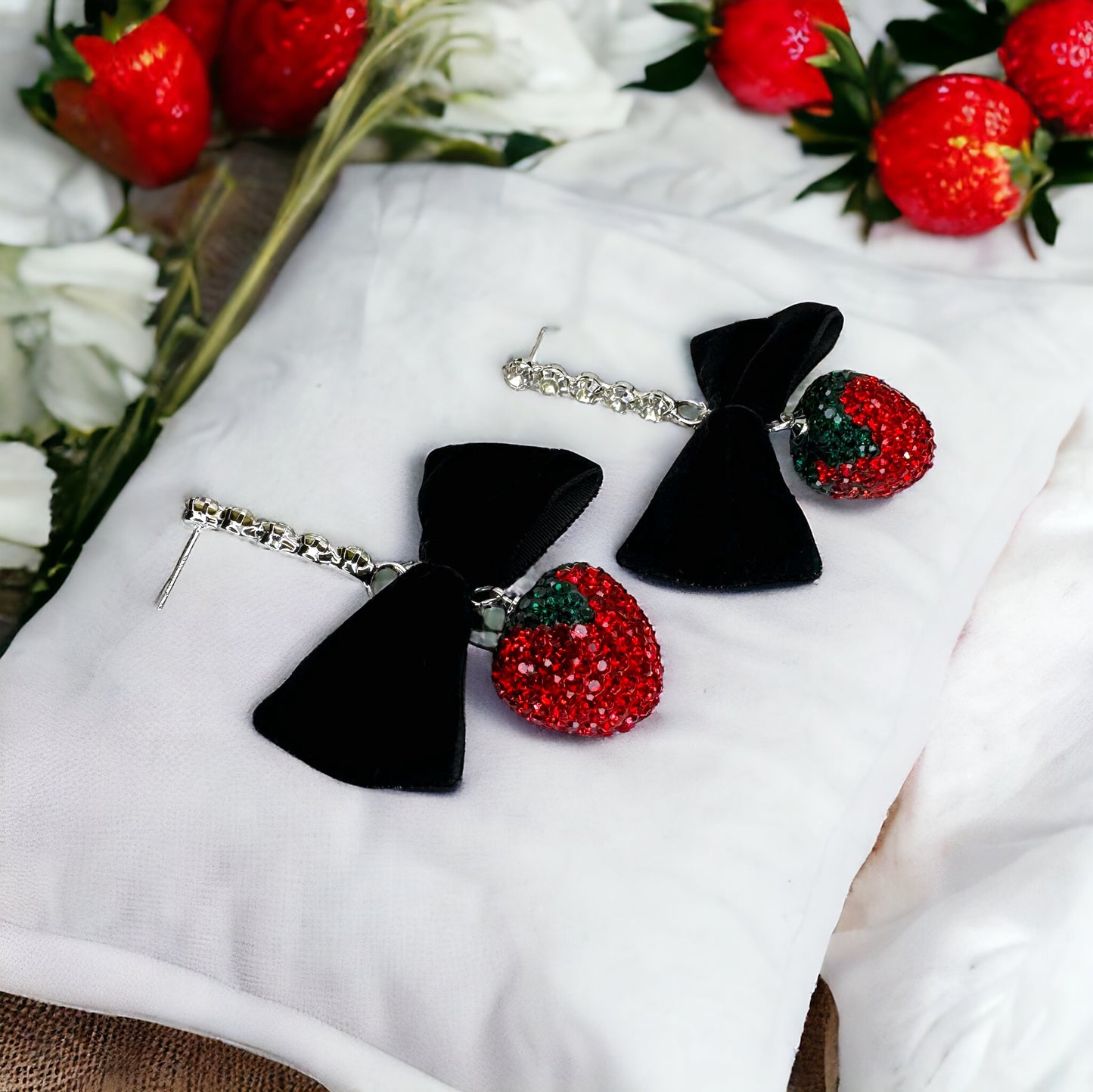 Sweet Summertime Sparkle: Rhinestone Strawberry Earrings 🍓