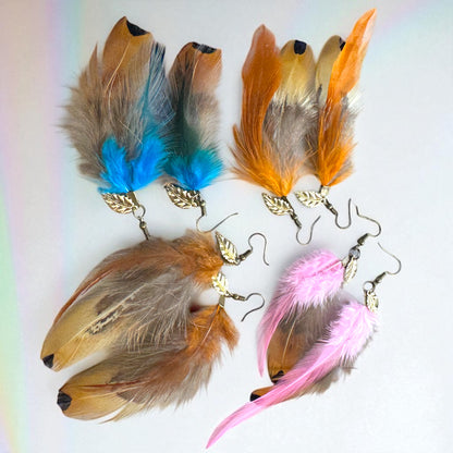 Feather Dangle Earrings – Boho Chic in Every Color! 🪶