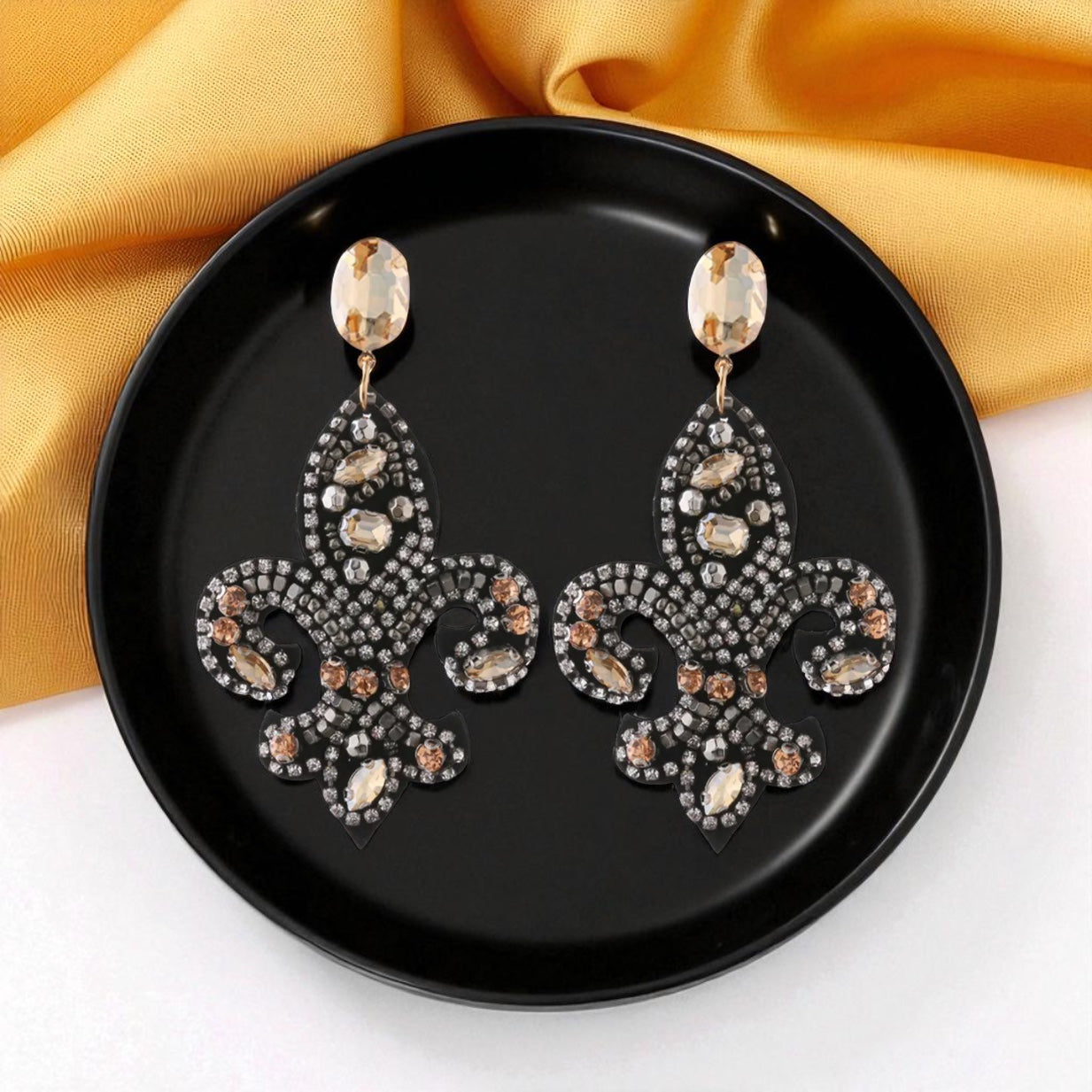 Sparkle in Style: Fleur-de-Lis Rhinestone Earrings – Crystal, Gold & Purple ⚜️