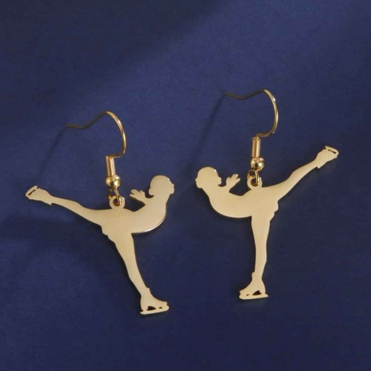 Skate in Style: Dainty Ice Skater Earrings for Every Dance Enthusiast!