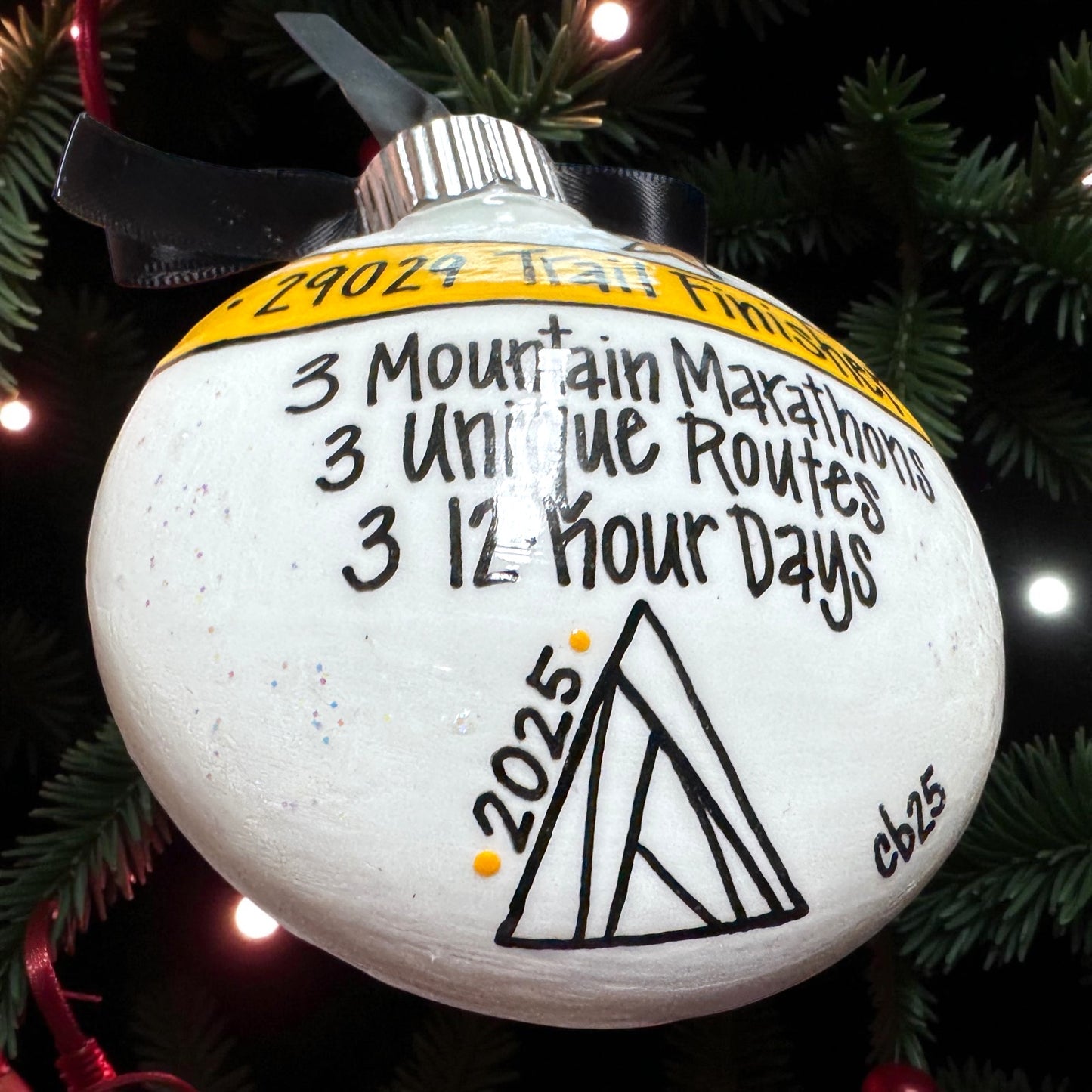 Race to Memories: Personalized Ornaments for Every Finish Line Hero!  Perfect for Marathoners, 5K Sprinters, & Trailblazing Champions!