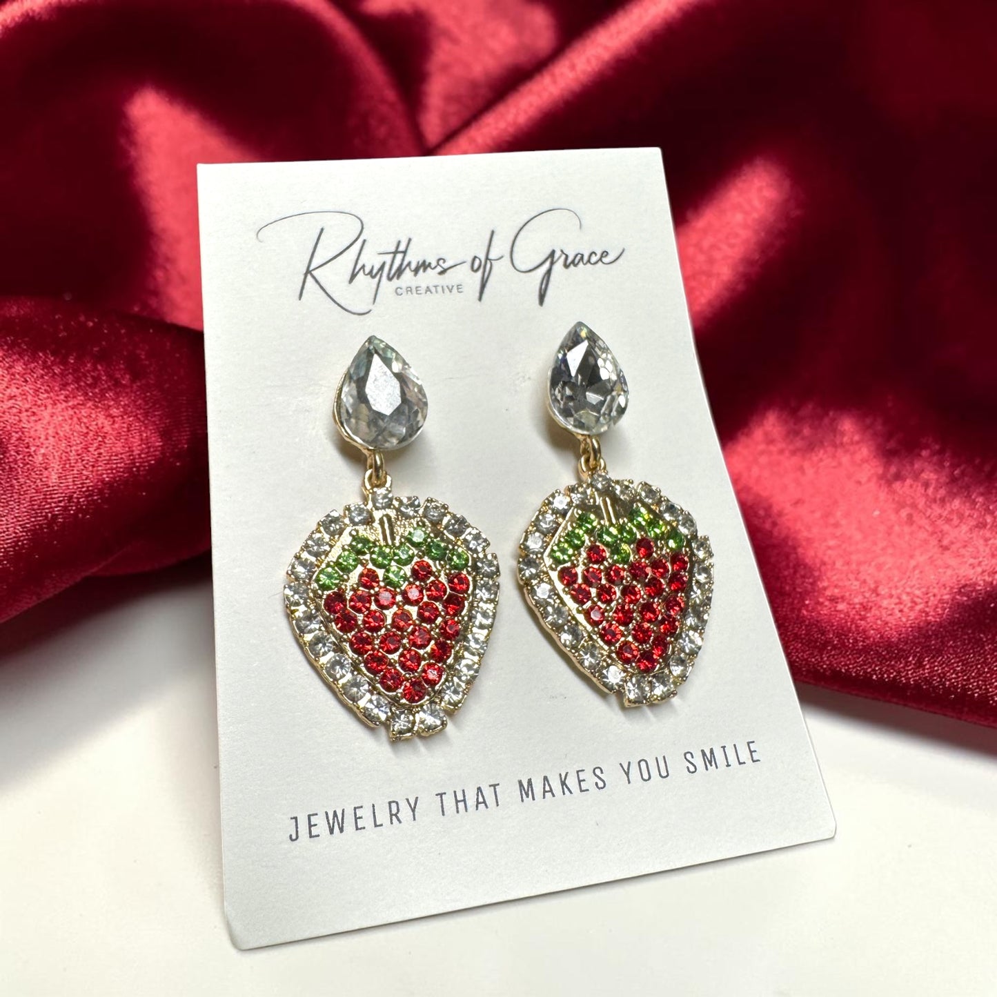 Sparkling Rhinestone Strawberry Dangle Earrings – Sweet Summer Statement Jewelry