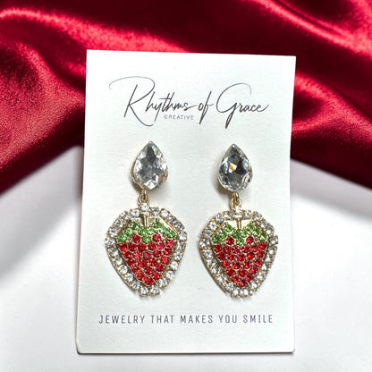 Sparkling Rhinestone Strawberry Dangle Earrings – Sweet Summer Statement Jewelry