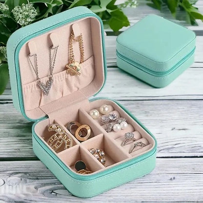 Personalized Travel Jewelry Box – Custom Gift for Bridesmaids, Birthdays & More!