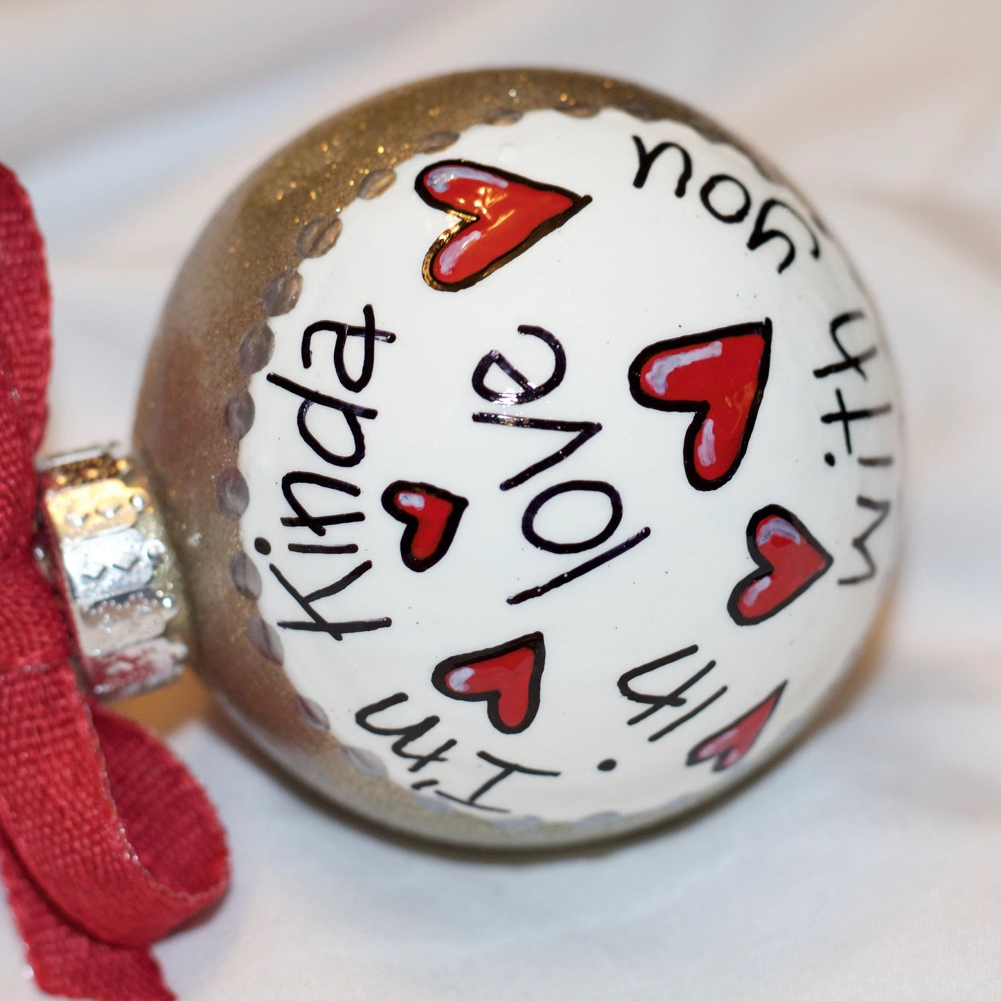 Christmas Ornament: "I'm Kinda In Love With You" – A Heartfelt Gift for Someone Special