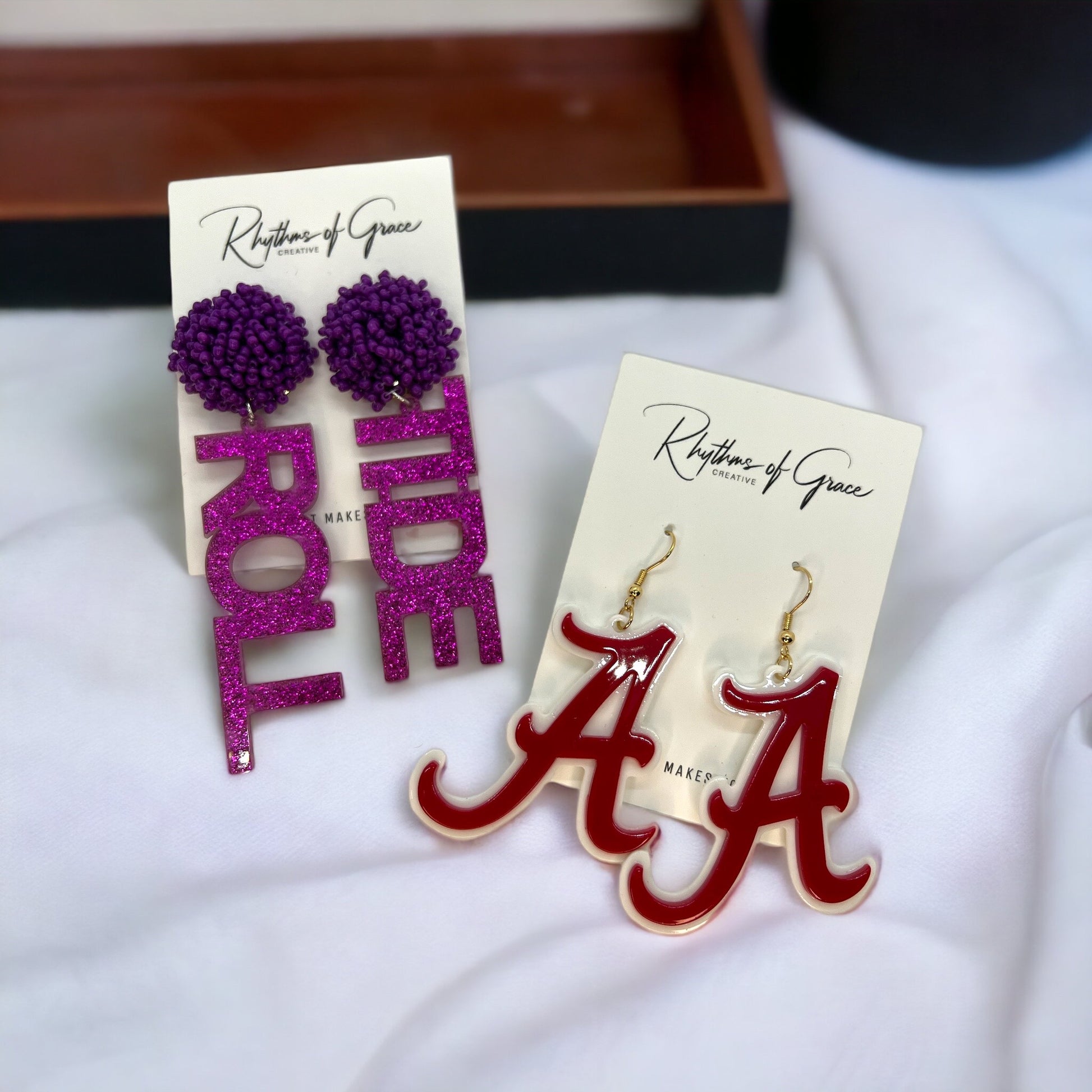 Roll Tide Earrings - Alabama Earrinhs, Alabama Football, Roll Tide, Crimson and White, Beaded Earrings, Letter Earrings, Red and White - Rhythms of Grace Creative