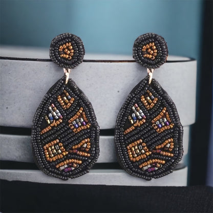 Black and Gold Beaded Earrings - Black and Gold, Fleur de lis, Handmade Earrings, Beaded Accessories, NOLA Saints - Rhythms of Grace Creative