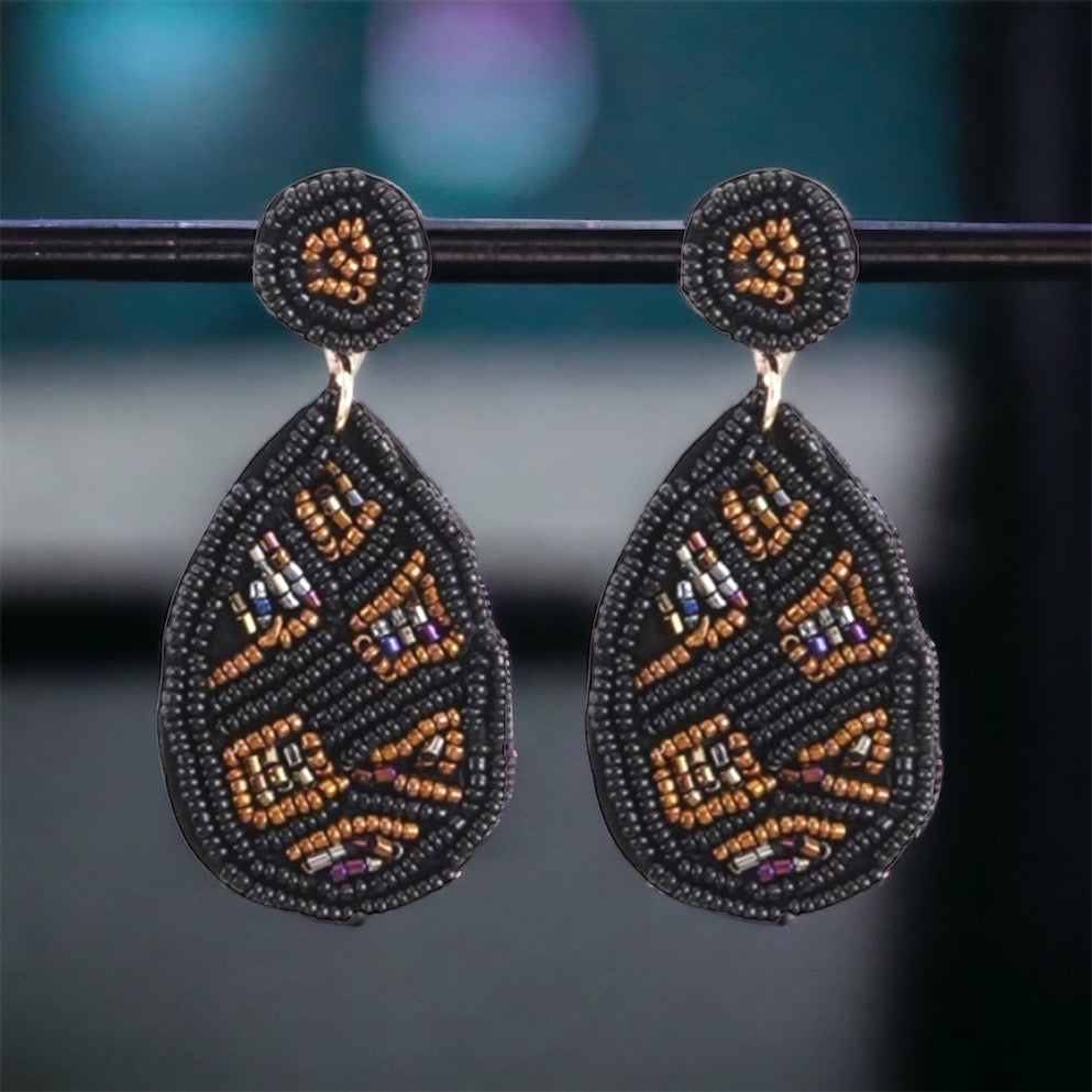Black and Gold Beaded Earrings - Black and Gold, Fleur de lis, Handmade Earrings, Beaded Accessories, NOLA Saints - Rhythms of Grace Creative