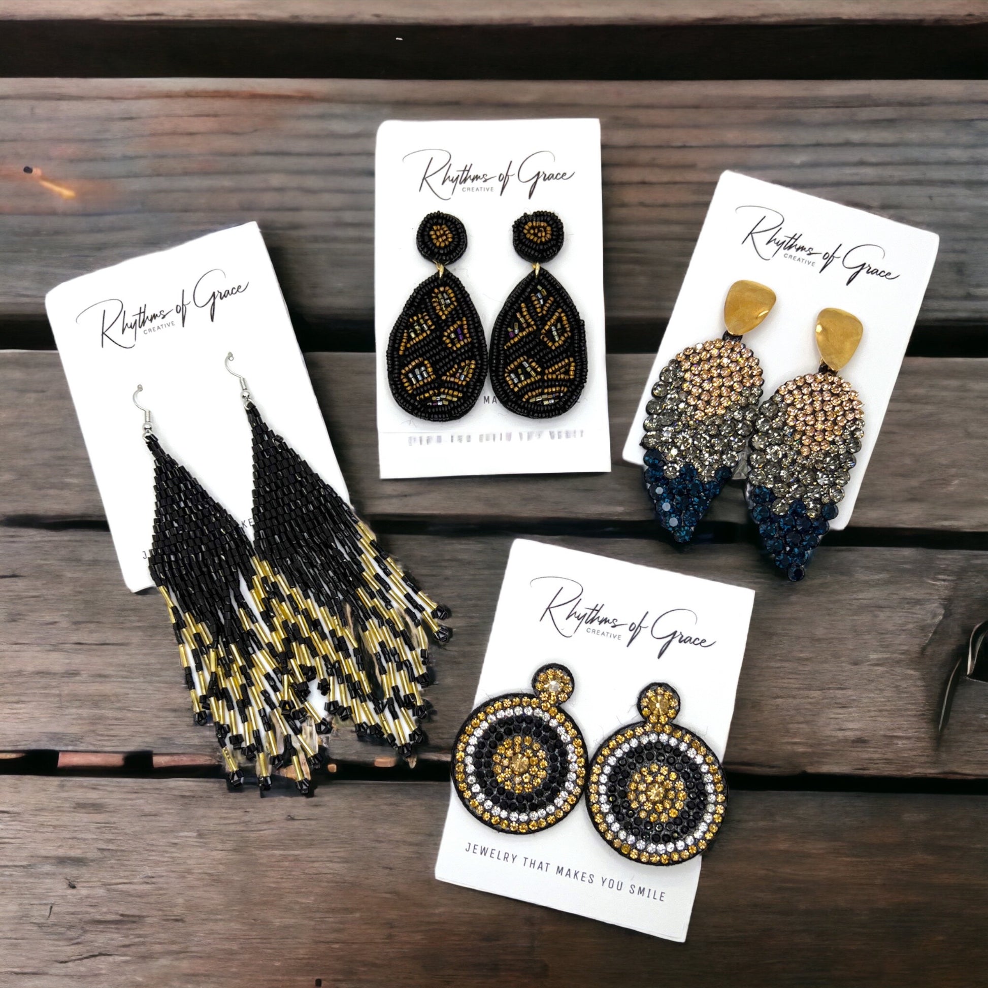 Black and Gold Beaded Earrings - Black and Gold, Fleur de lis, Handmade Earrings, Beaded Accessories, NOLA Saints - Rhythms of Grace Creative
