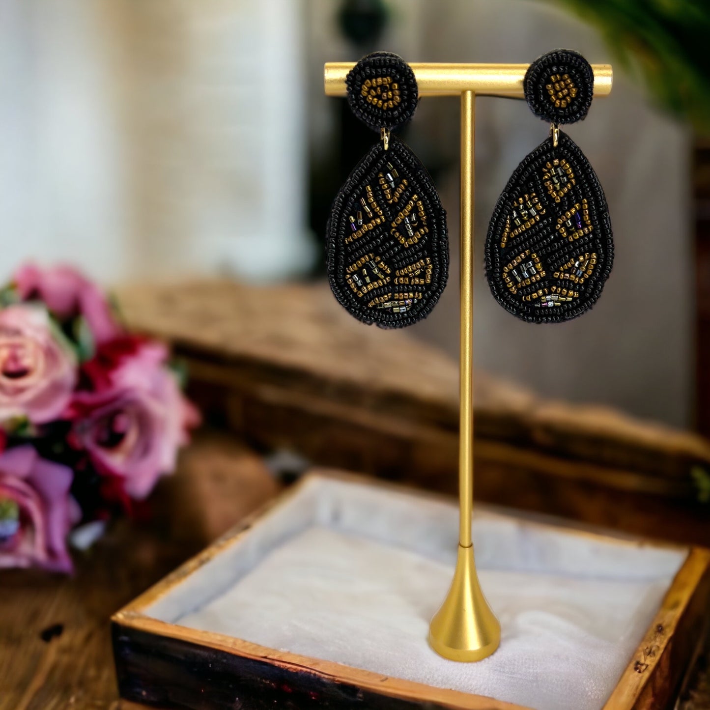 Black and Gold Beaded Earrings - Black and Gold, Fleur de lis, Handmade Earrings, Beaded Accessories, NOLA Saints - Rhythms of Grace Creative