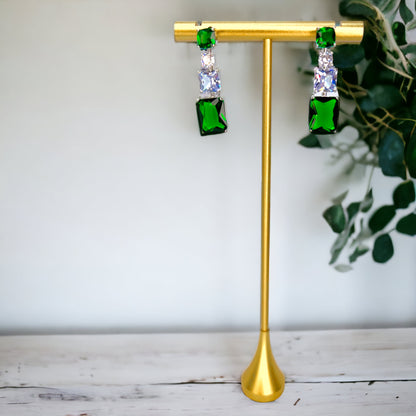 Glitz Meets Green – Petite Sparkle, Big Style - Rhythms of Grace Creative