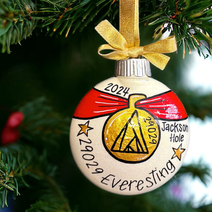 Race to Memories: Personalized Ornaments for Every Finish Line Hero!  Perfect for Marathoners, 5K Sprinters, & Trailblazing Champions!