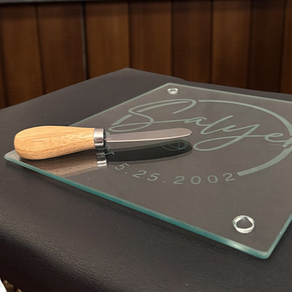 Personalized Glass Cheese Board – A Gift That’s Gouda for Any Occasion! 🧀