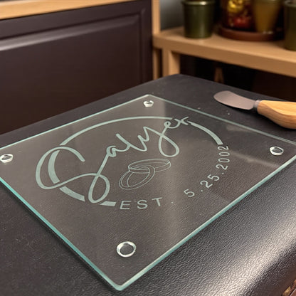 Personalized Glass Cheese Board – A Gift That’s Gouda for Any Occasion! 🧀