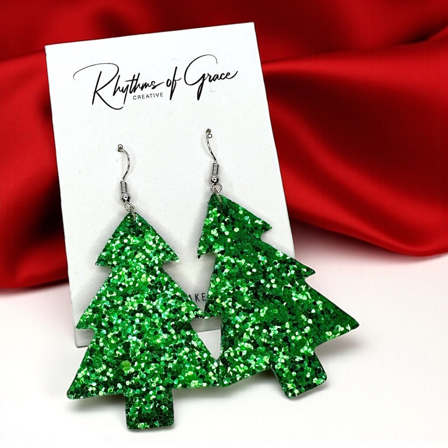 Dazzle & Jingle with Festive Christmas Dangle Earrings!