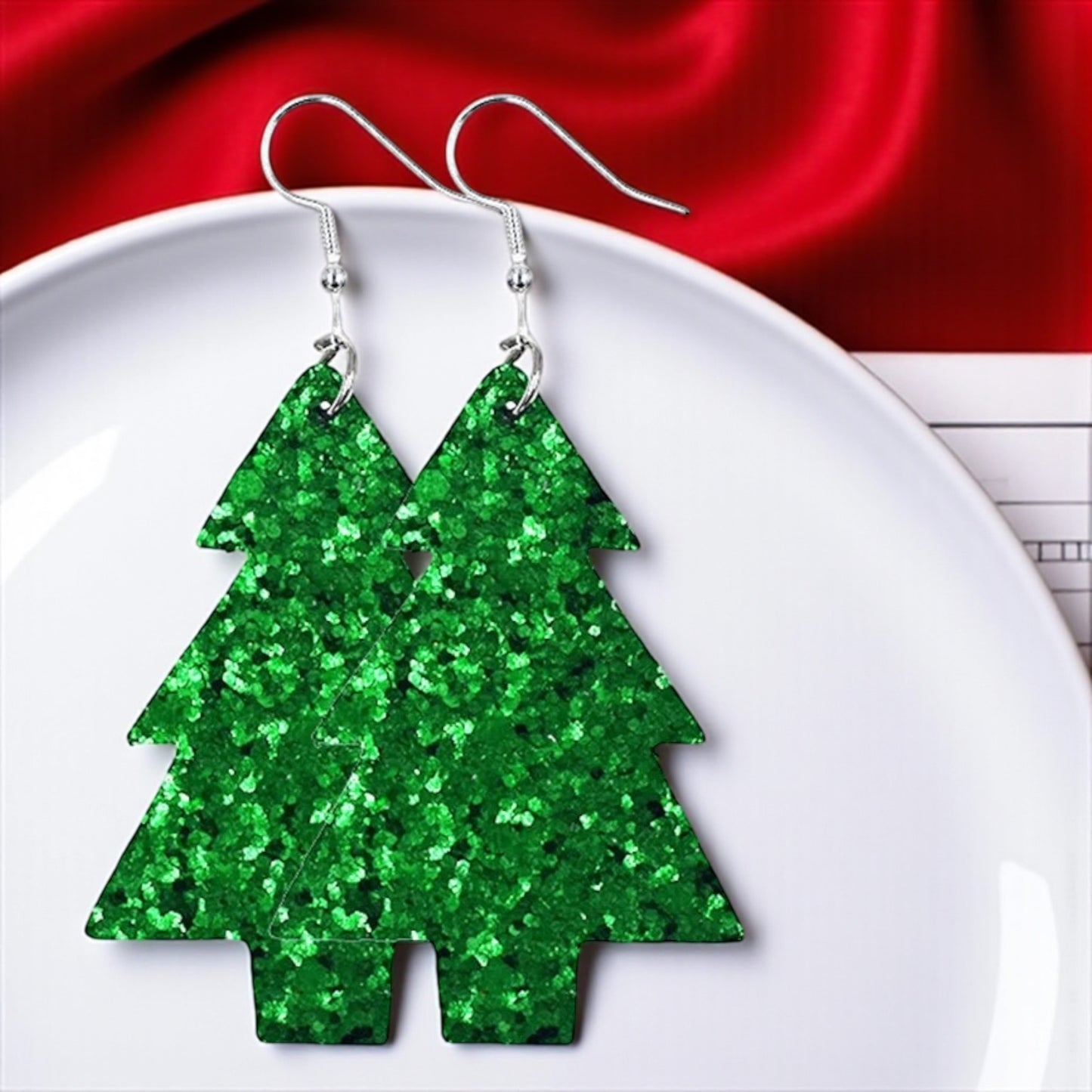 Dazzle & Jingle with Festive Christmas Dangle Earrings!