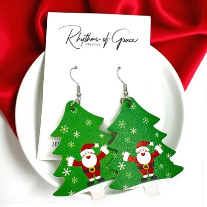 Dazzle in Holiday Spirit with Our Christmas Dangle Earrings! 🎄🎅✨