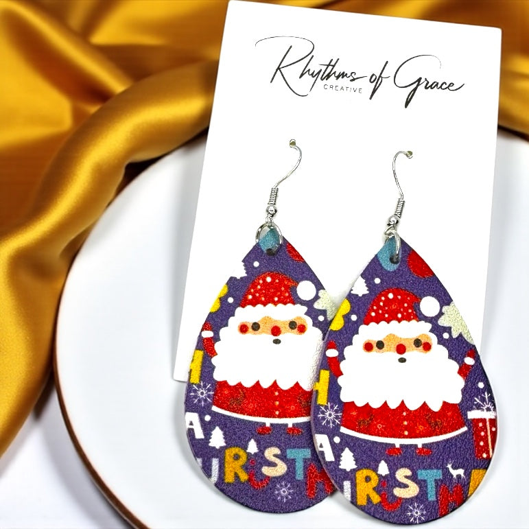 Dazzle in Holiday Spirit with Our Christmas Dangle Earrings! 🎄🎅✨