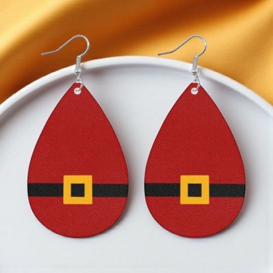 Jingle All the Way with Christmas Dangle Earrings! 🎄✨