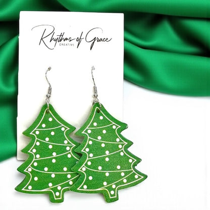 Jingle All the Way with Christmas Dangle Earrings! 🎄✨