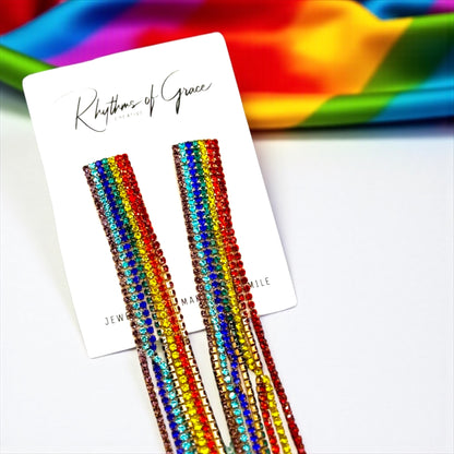 Catch the Rainbow: Oversized Rhinestone Dangle Earrings! 🌈