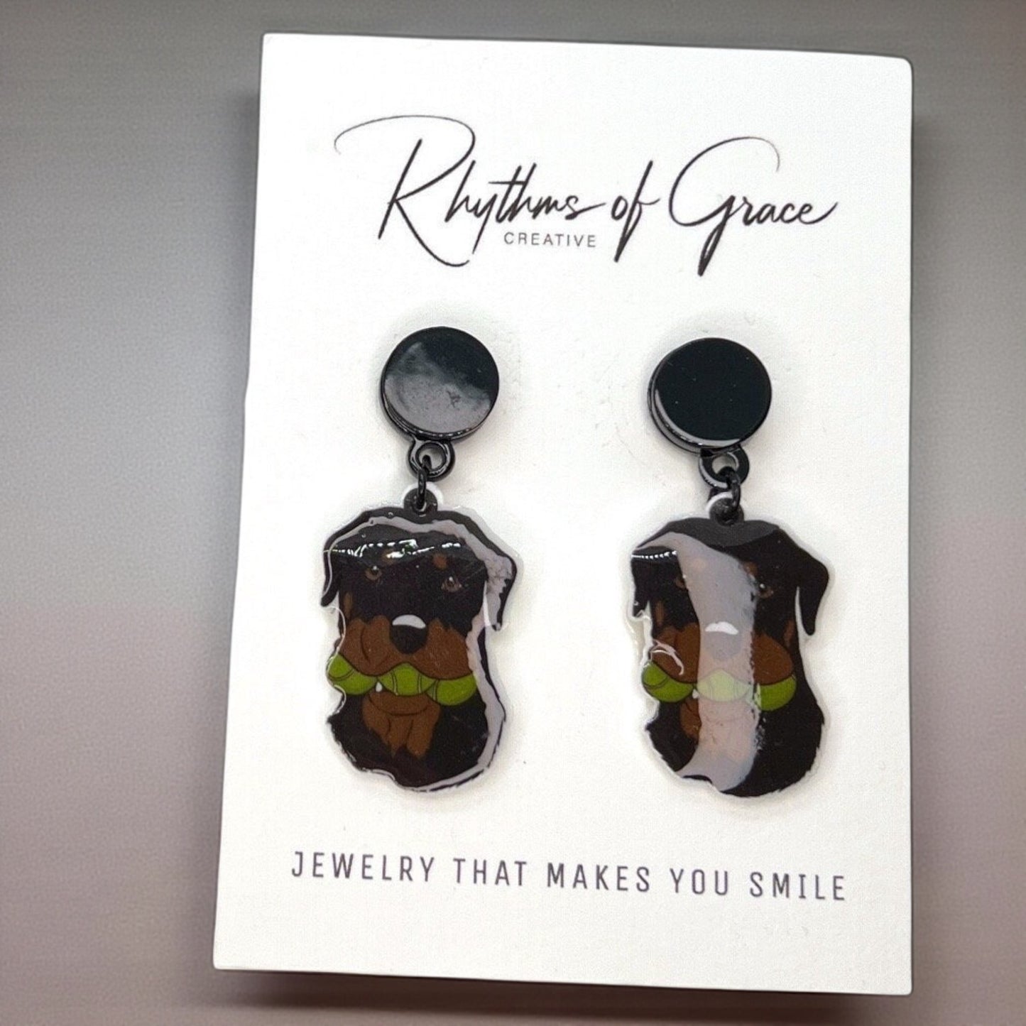 Rottweiler Dangle Earrings: Unleash Your Style! 🐾