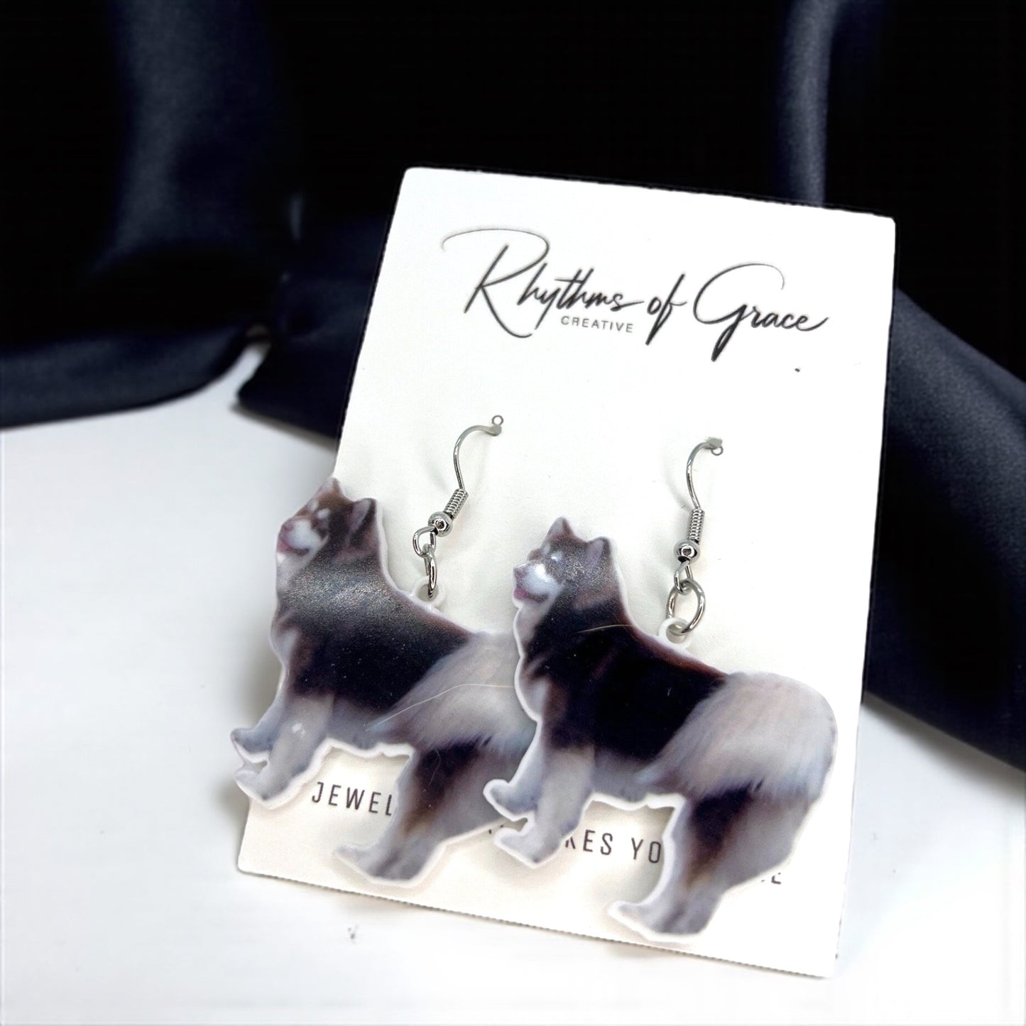 Furry Fashion: Adorable Siberian Husky Earrings for Dog Devotees!