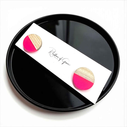 Pink & Tan Perfection – Modern Stud Earrings 💖