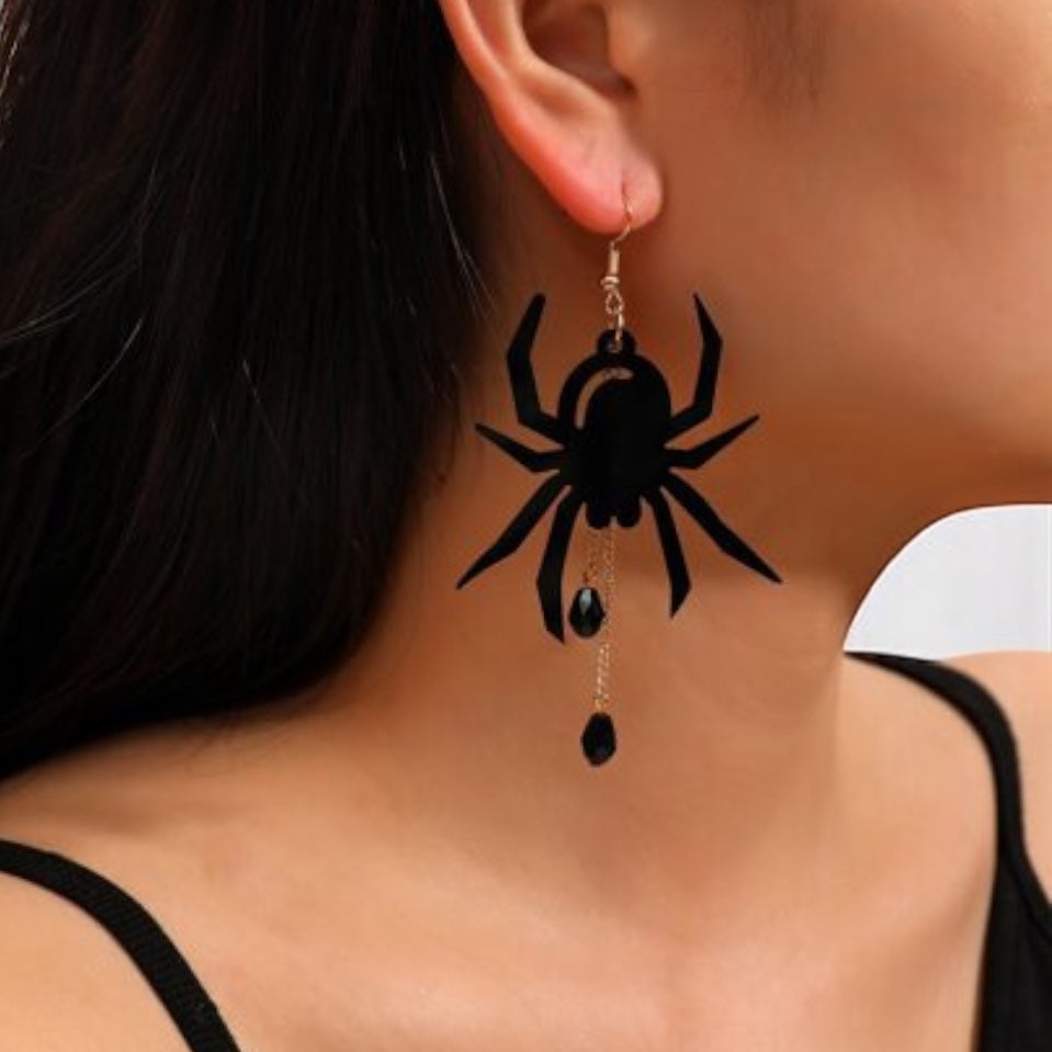 Spooktacular Spider Dangle Earrings: Unleash Your Inner Spider Queen!