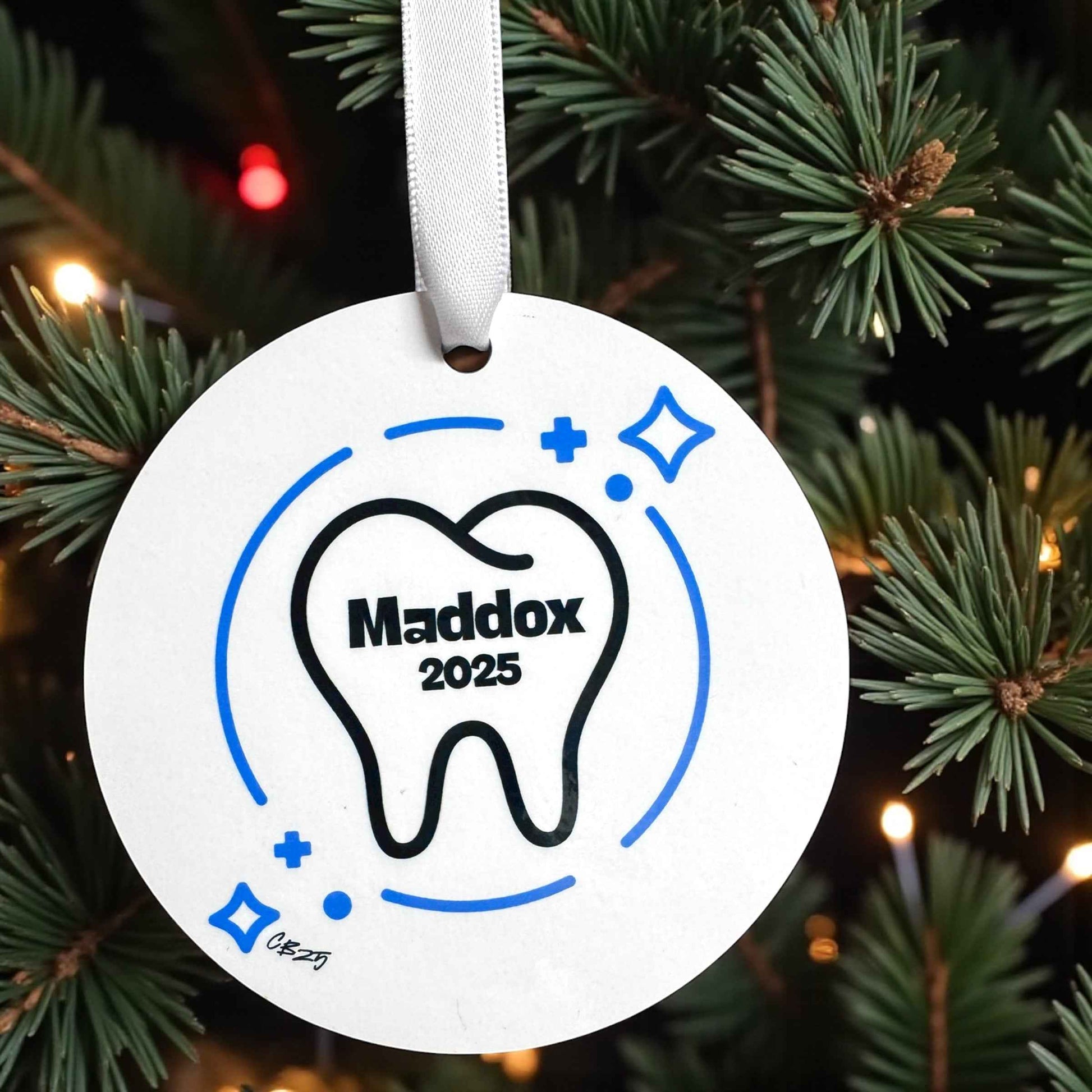 I Lost My First Tooth Ornament - Personalized Keepsake for Cherished Memories!