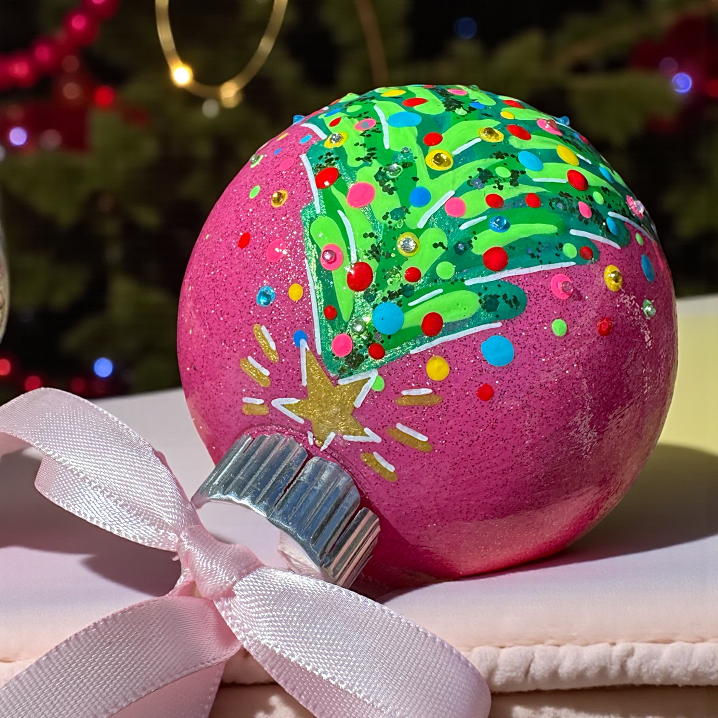 Bright & Colorful Christmas Tree Baubles – Hand-Painted Glitter Ornaments
