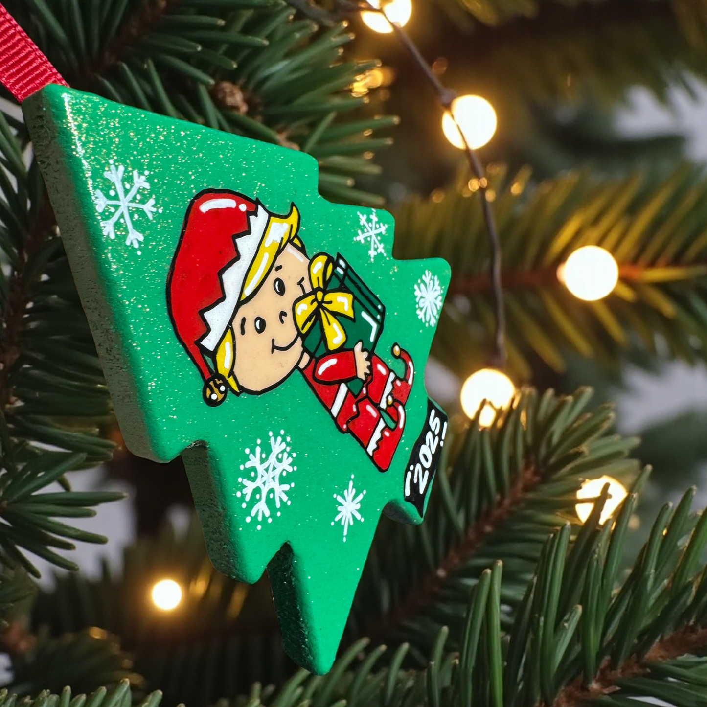 2025 Elf Christmas Tree Ornament – Hand-Painted Wooden Keepsake