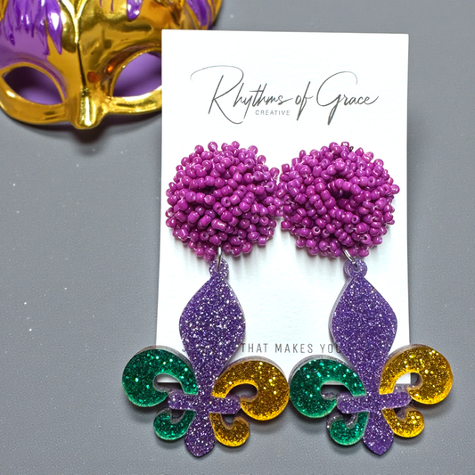 Mardi Gras Magic: Dazzling Beaded Fleur de Lis Dangle Earrings!